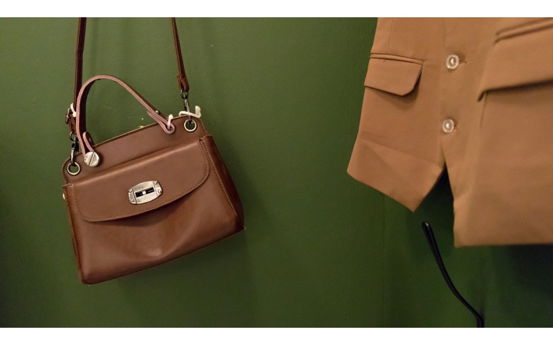 大牌假貨竟比正品還注重防偽？假期、雙十一外出購物需加強注意！